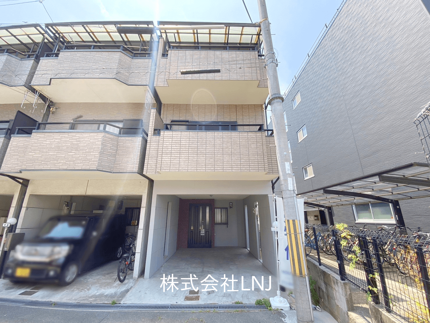 post-image, 20250503485