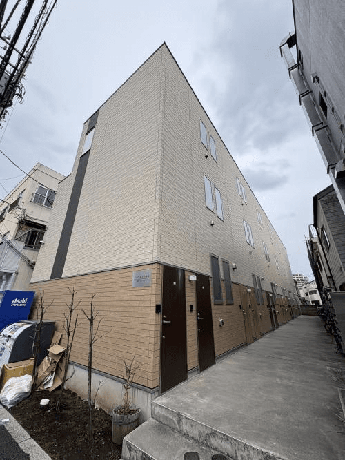 post-image, 202505058
