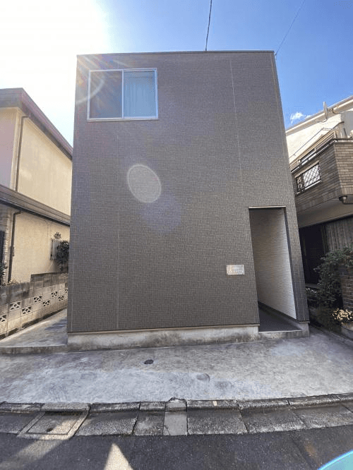 post-image, 2025050643
