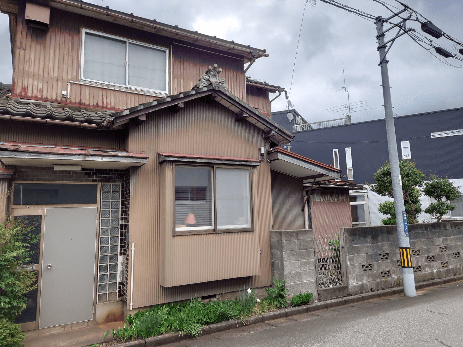 post-image, 2025050651