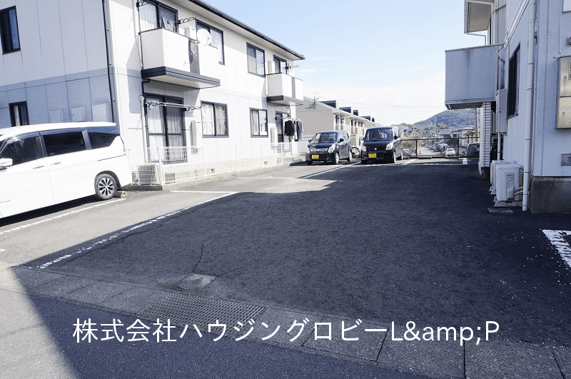 post-image, 20250507289
