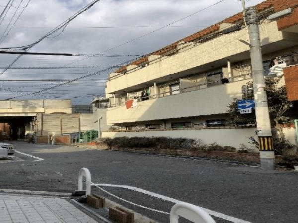 post-image, 2025050743