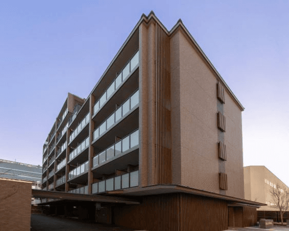 post-image, 20250508325