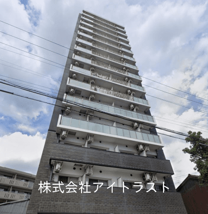 post-image, 20250508327