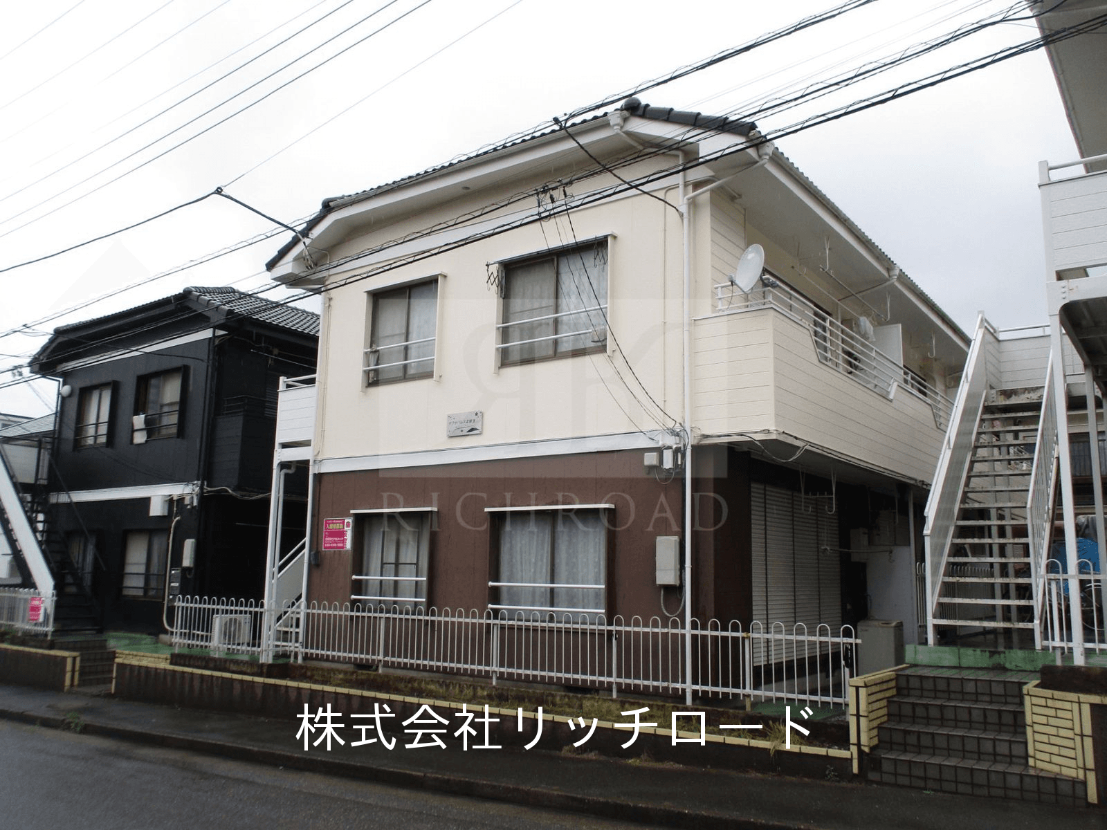 post-image, 20250508433