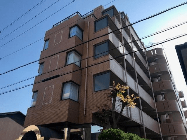 post-image, 202505101093