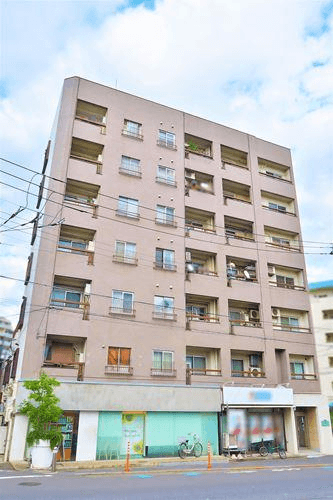 post-image, 202505101215