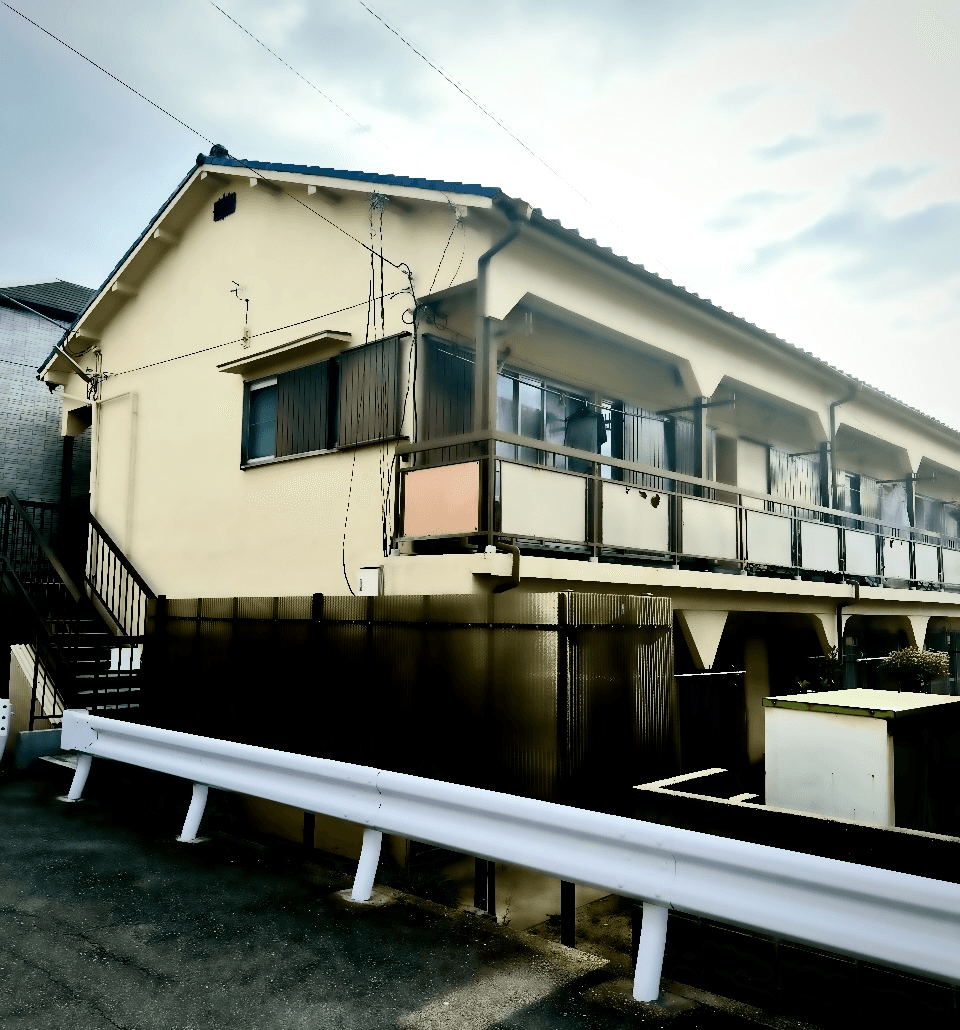 post-image, 20250510216