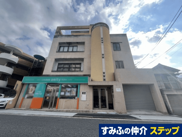 post-image, 20250510305