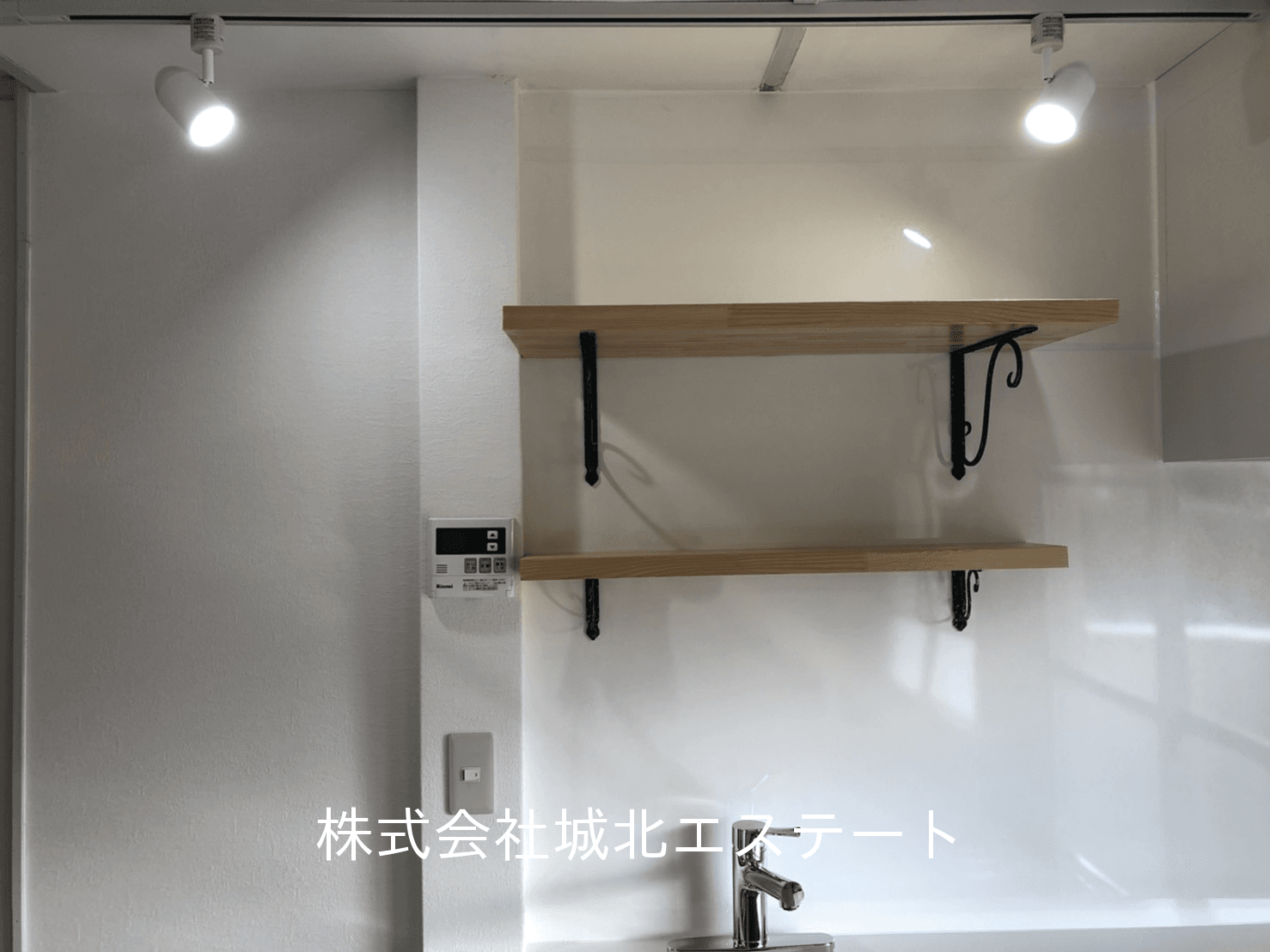 post-image, 20250510955