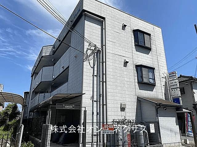 post-image, 20250511117