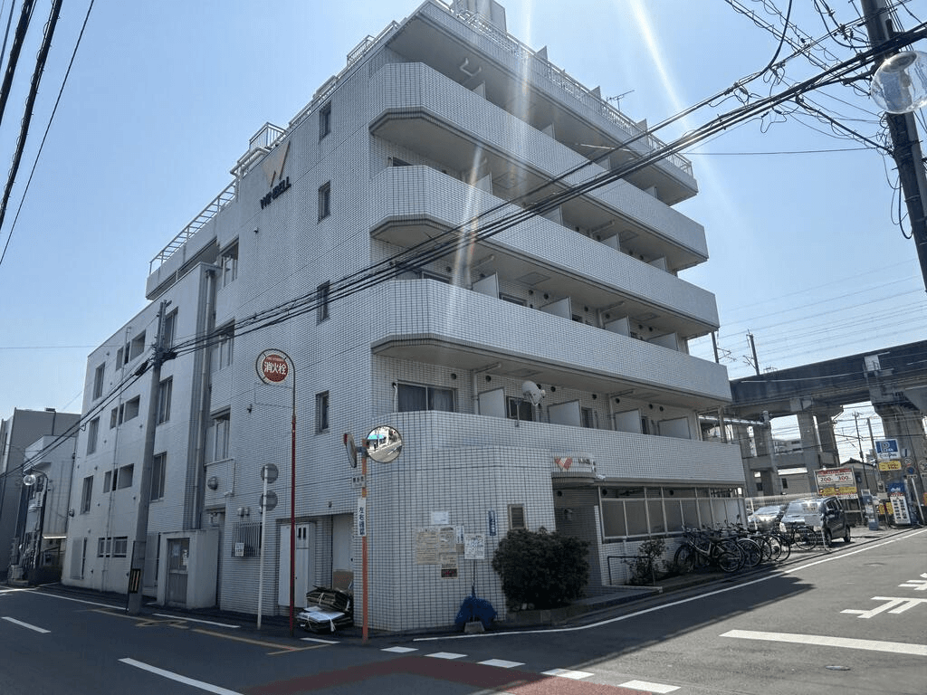 post-image, 20250511156