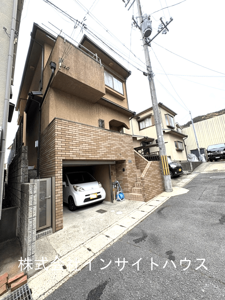 post-image, 20250511679