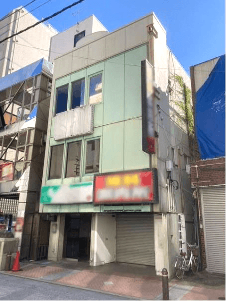 post-image, 20250512187