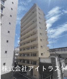 post-image, 20250512330