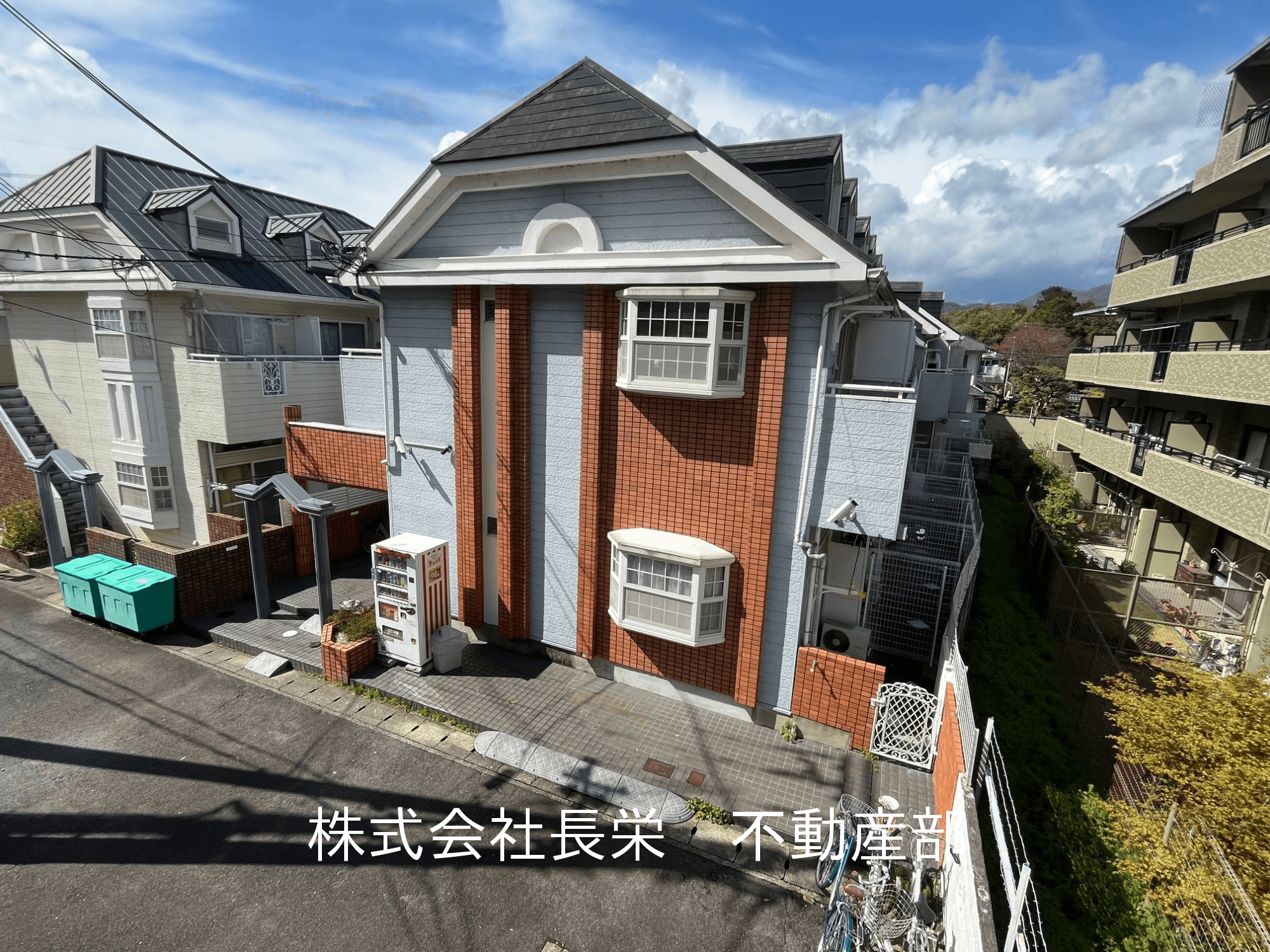 post-image, 20250512423