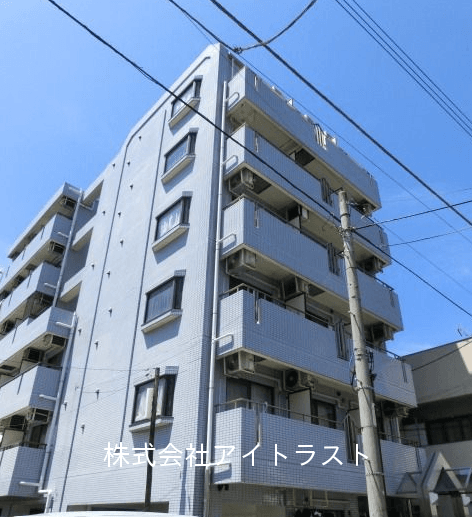 post-image, 20250512460