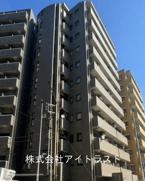 post-image, 20250512517
