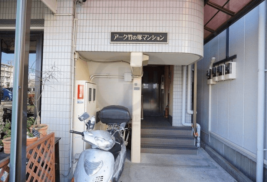 post-image, 202505131013