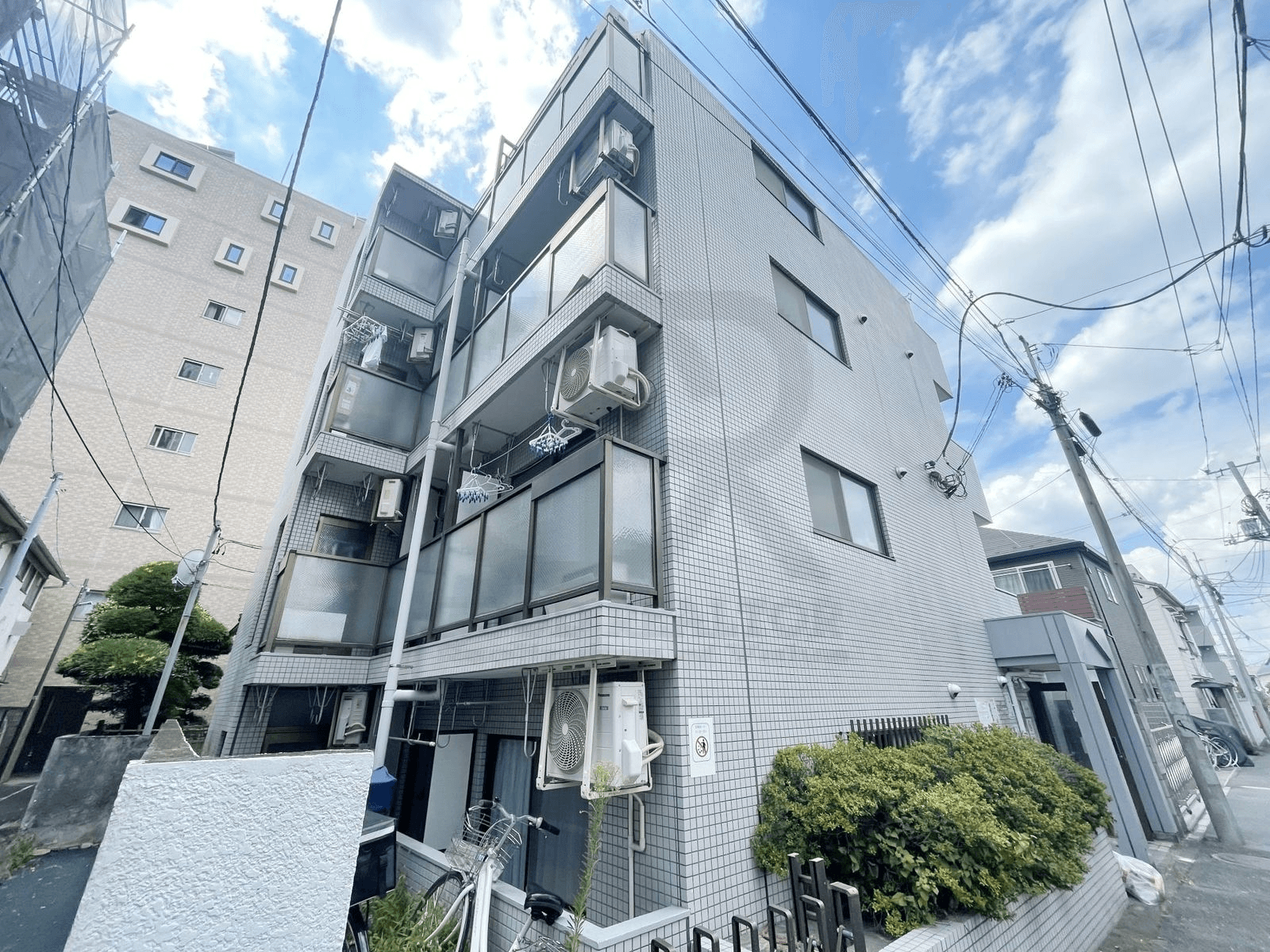 post-image, 202505131104