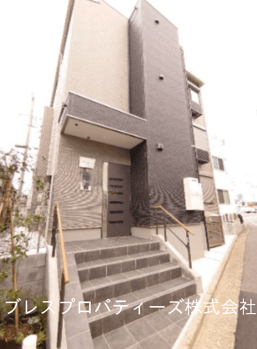 post-image, 20250513237