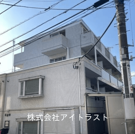 post-image, 20250513276