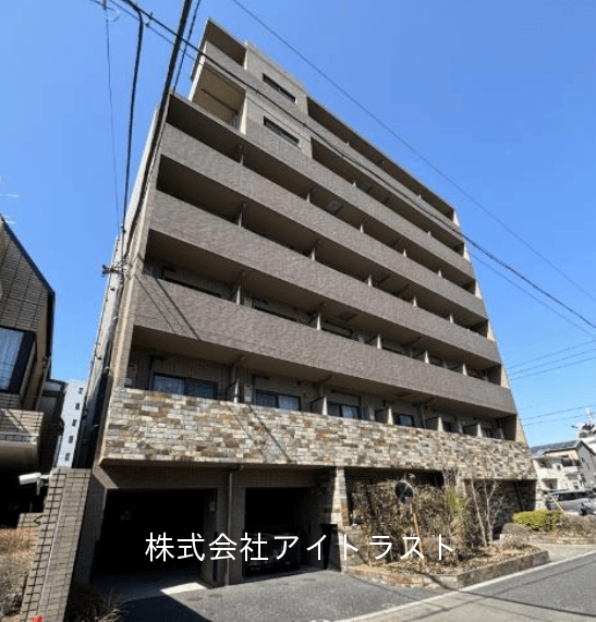 post-image, 20250513495