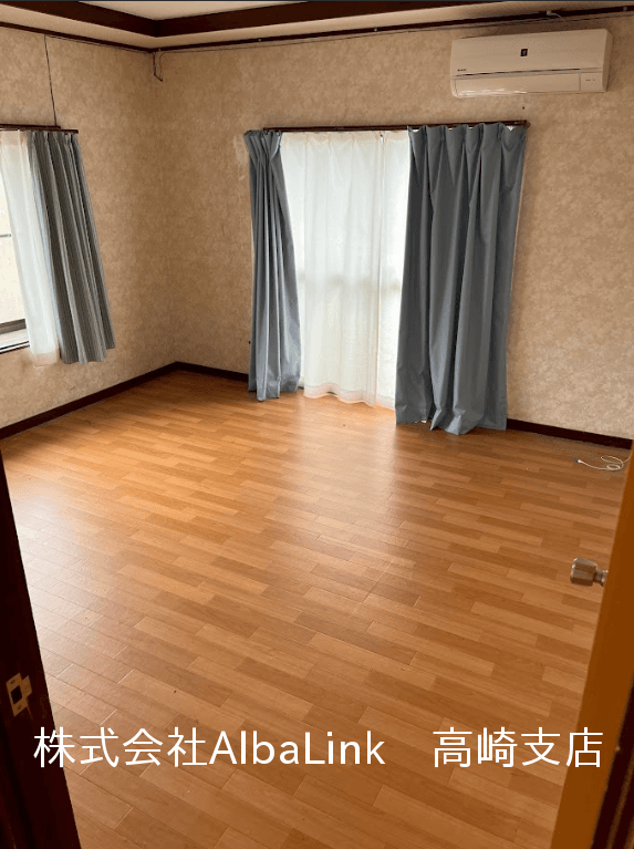 post-image, 20250513601