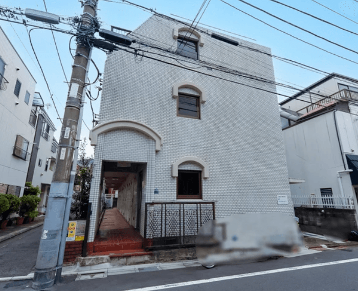 post-image, 20250513624
