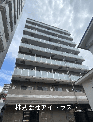 post-image, 20250513627