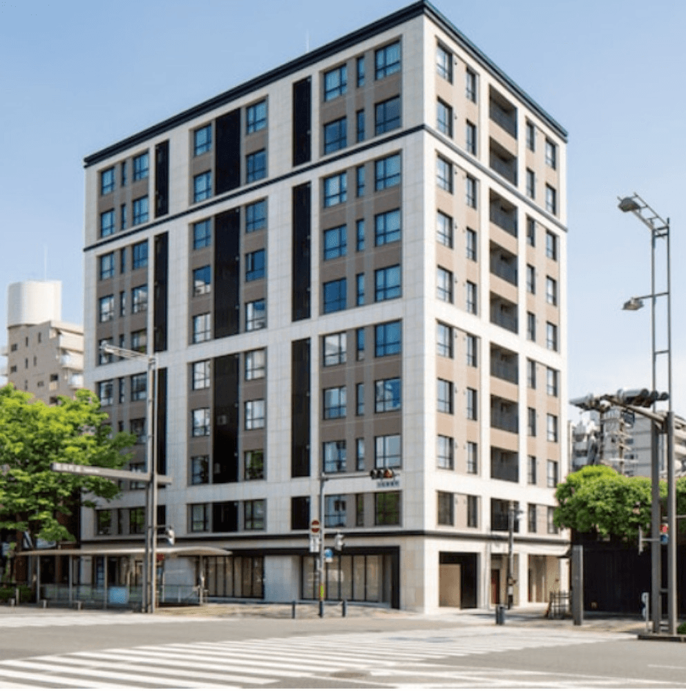 post-image, 20250513695