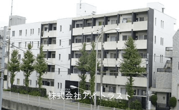 post-image, 20250513935