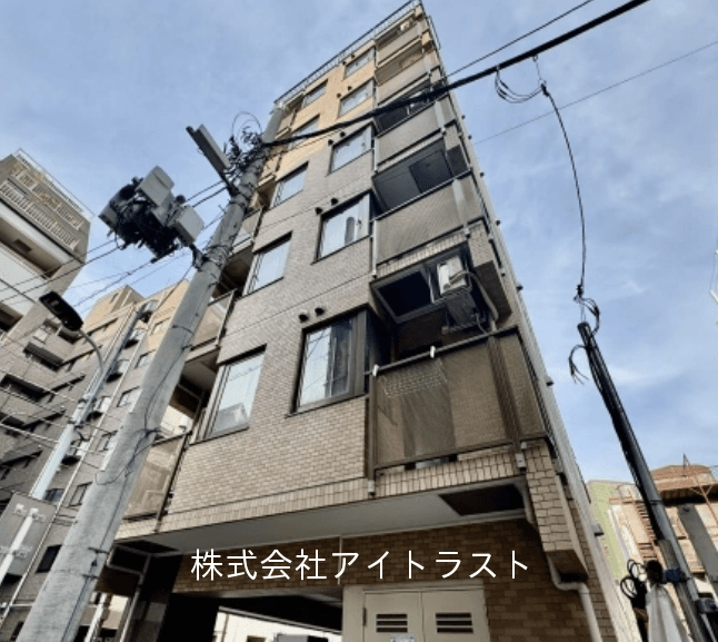 post-image, 20250514370