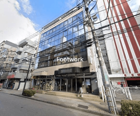 post-image, 20250515177