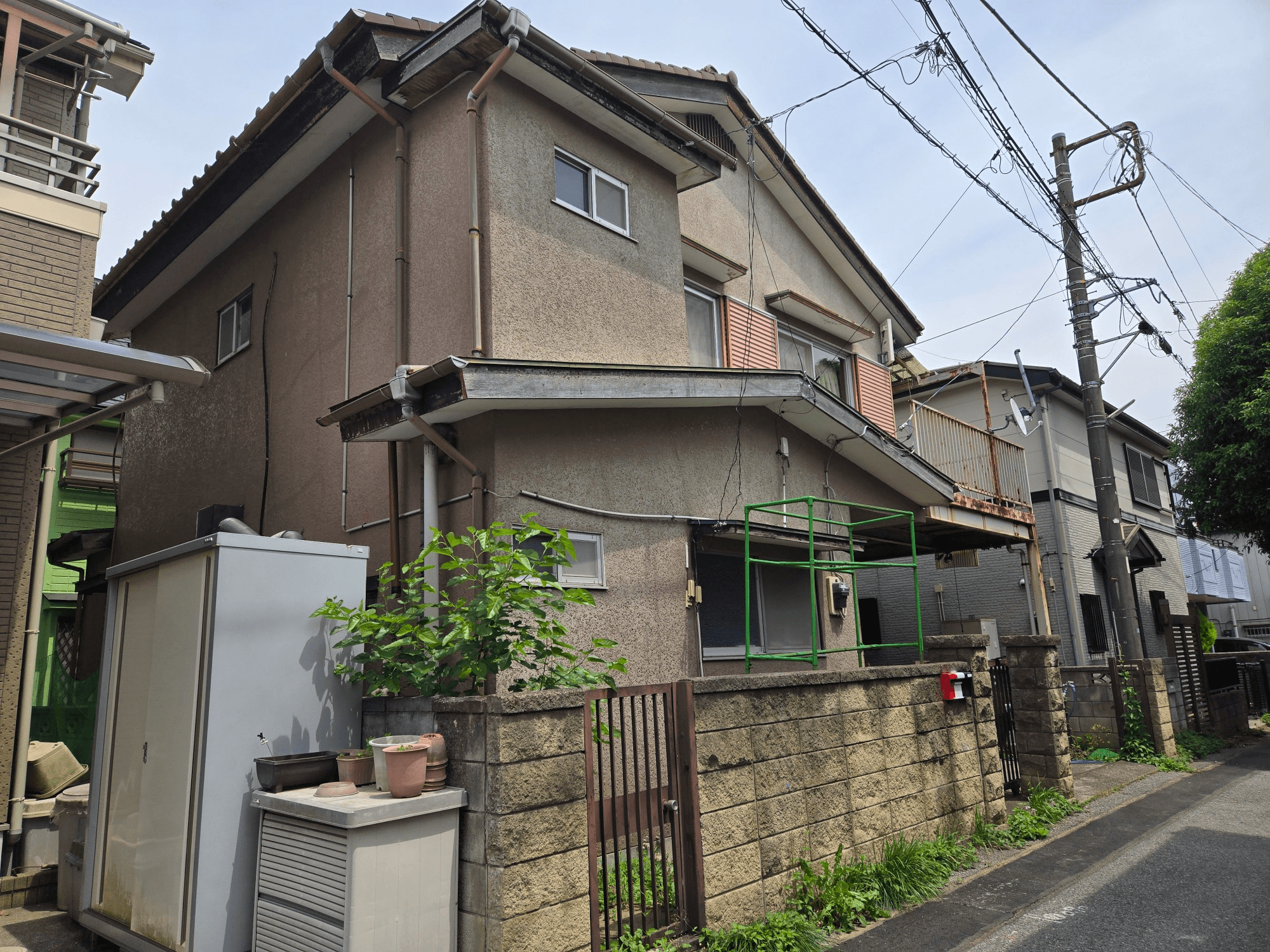 post-image, 20250515209