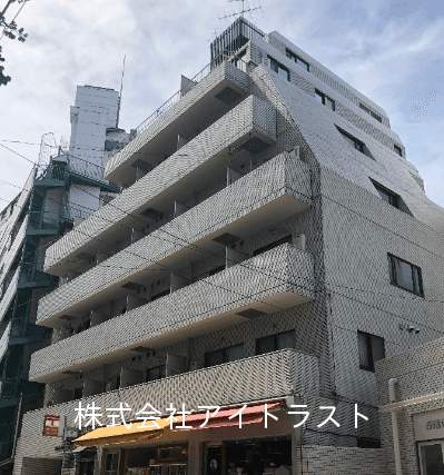 post-image, 20250515394