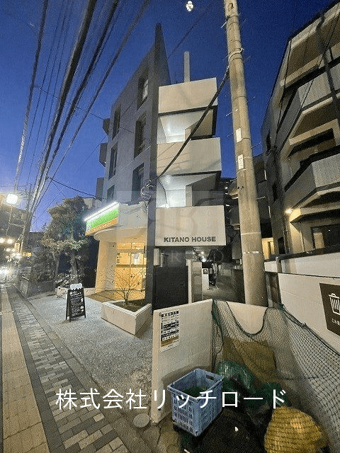 post-image, 2025051660