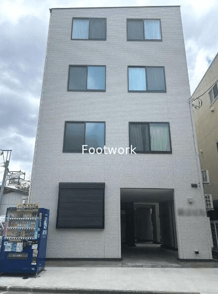 post-image, 20250516680