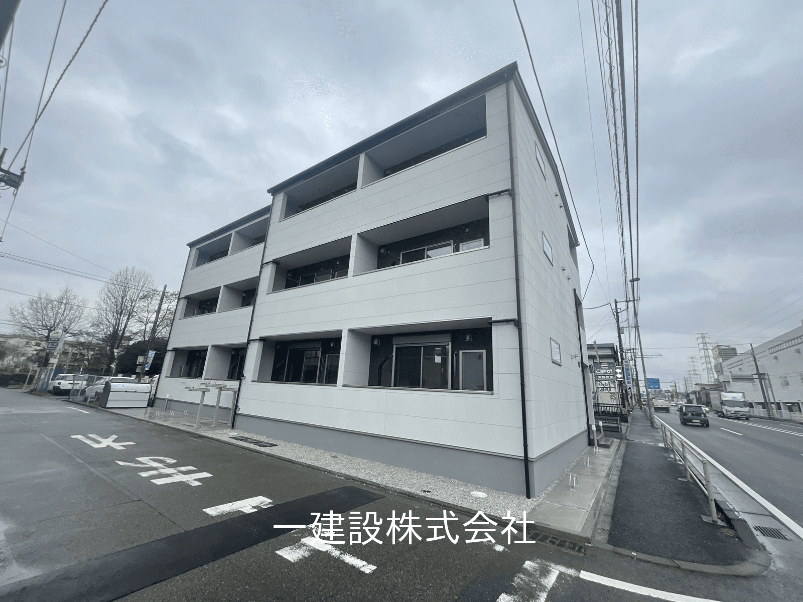 post-image, 20250517268