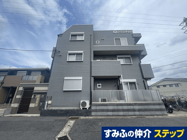 post-image, 20250517333