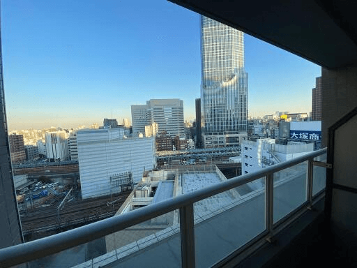 post-image, 20250517450