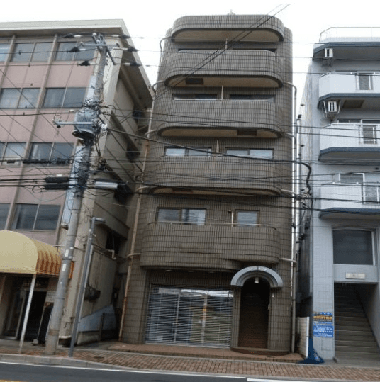 post-image, 20250517485