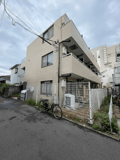 post-image, 20250517502