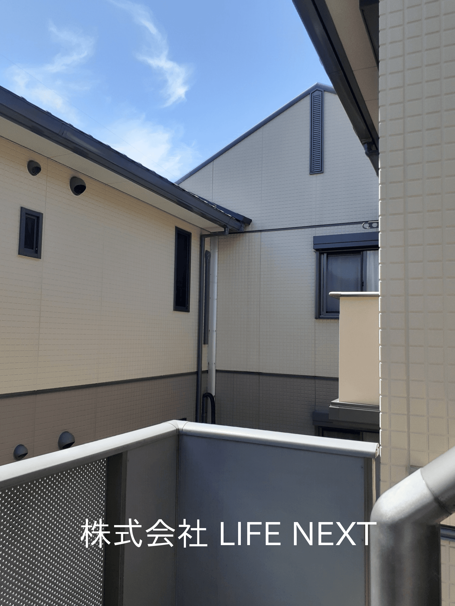 post-image, 20250517611