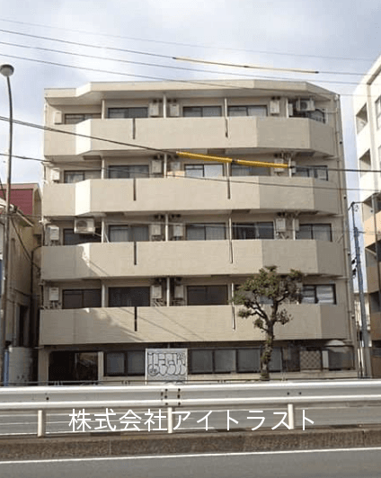 post-image, 20250517752