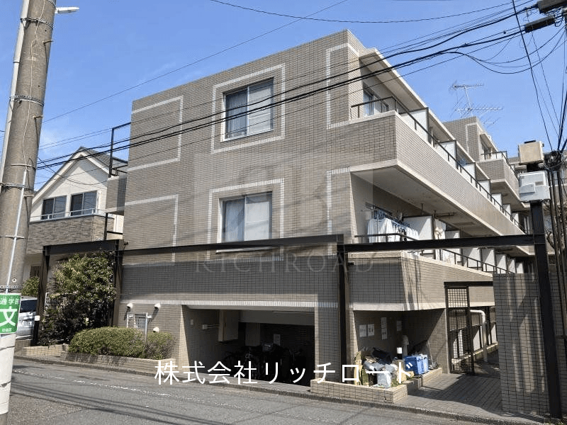 post-image, 20250517875