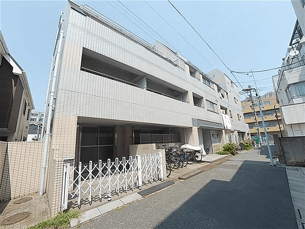 post-image, 20250520119
