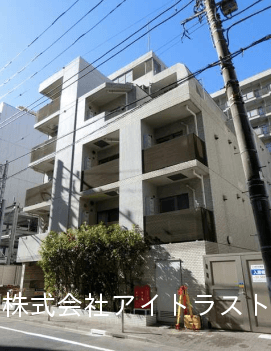 post-image, 20250520128