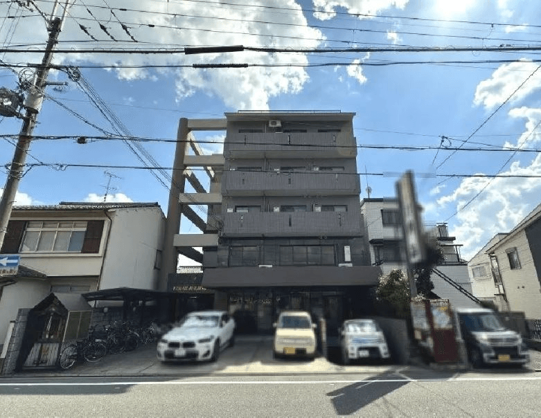 post-image, 20250520129