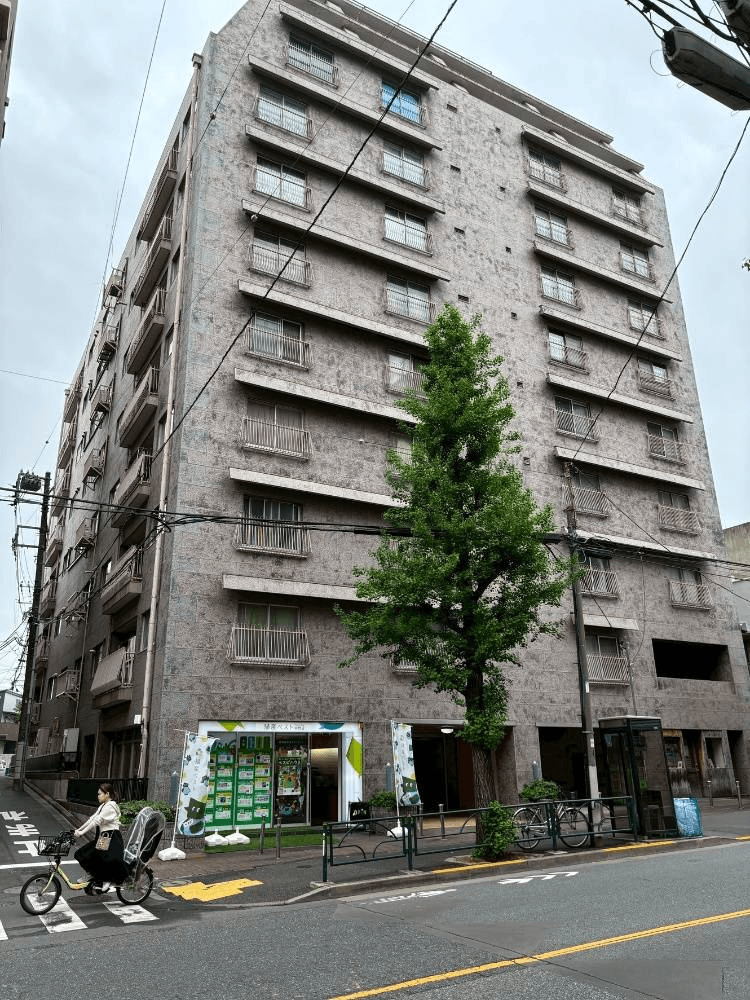 post-image, 20250520683